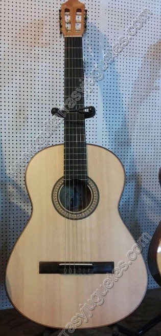 Guitarra maple mate 1